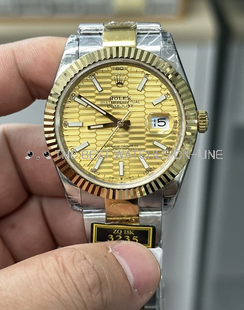 Rolex Datejust II Swiss Clone Watch 126333-0022 Gold Dial (Super Model) 