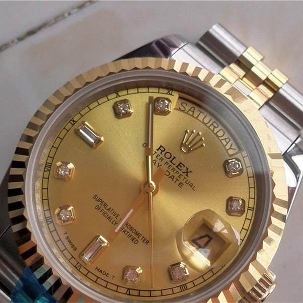 Swiss Rolex Day-Date 18K Gold Diamond time markers Two toned strap Automatic Replica Watch