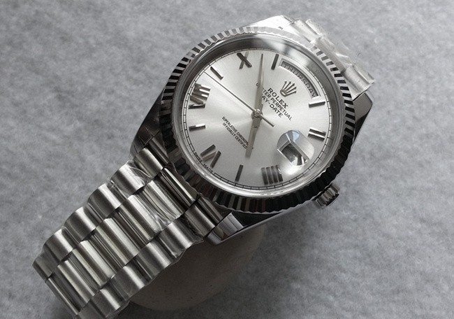 Rolex Day-Date II Automatic Replica Watch Silver Dial 40mm