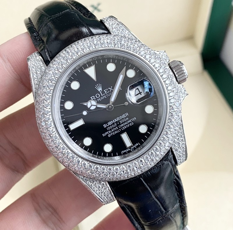 Rolex Submariner Replica Swiss Watch Diamonds Bezel Black Dial (High End)
