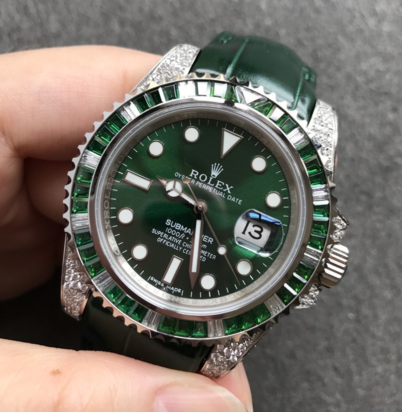 Rolex Submariner Replica Swiss Watch Gems Bezel Green Dial (High End)