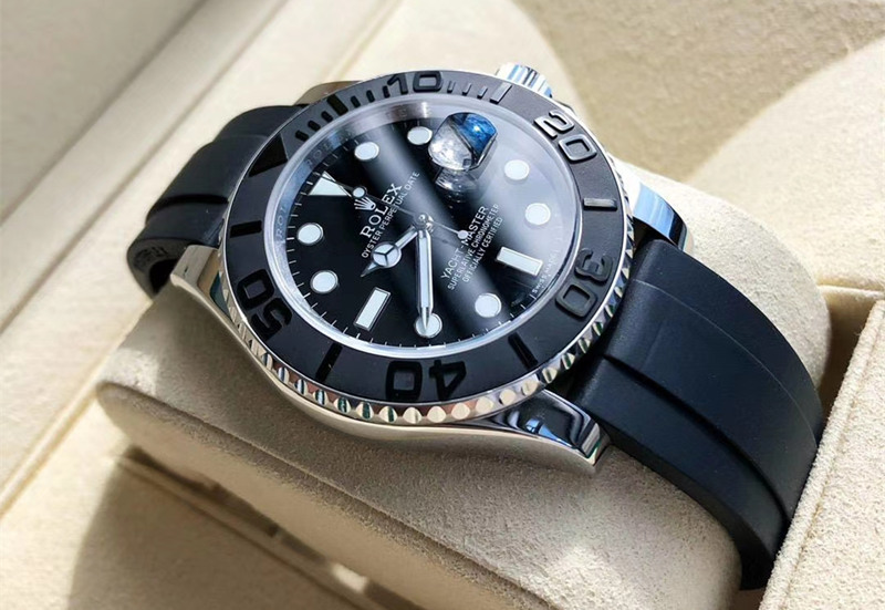 Replica Rolex Yacht-Master Black Dial